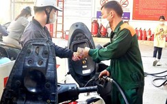 Giá xăng dầu hôm nay 20/4: Giảm mạnh, rớt mốc 80 USD/thùng