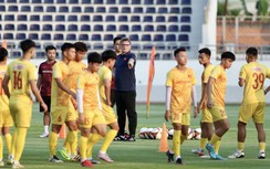 HLV Troussier có thêm phó tướng để chinh phục đấu trường SEA Games