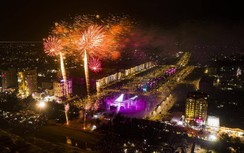 Biển người trong đêm hội Sầm Sơn thăng hoa và tỏa sáng