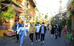 Kỳ nghỉ lễ 30/4-1/5: Ca mắc Covid-19 sẽ tăng nhưng không đáng lo