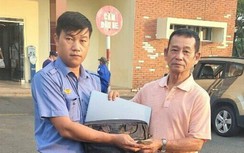 Khách đãng trí bỏ quên tới hơn 30 triệu đồng trên tàu