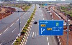 Tận thấy 99 km cao tốc Phan Thiết - Dầu Giây đưa vào khai thác dịp 30/4