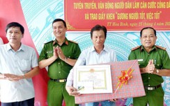 Tài xế xe buýt trả lại gần 130 triệu cho người đánh rơi được thưởng "nóng"