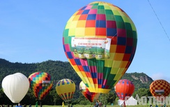 Loạt sự kiện giải trí hấp dẫn thu hút khách dịp lễ 30/4 - 1/5 tại miền Tây