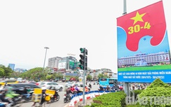 Đường phố Thủ đô trang hoàng rực rỡ trước đại lễ 30/4