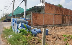 Cần Thơ: Chính quyền bó tay nhìn hành lang ATGT bị xâm phạm?