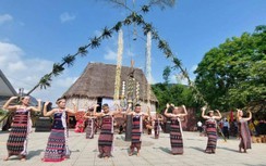 Đến Đà Nẵng bay dù lượn, ăn món quê dân dã, ngắm hoàng hôn trên sông Cu Đê