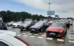 Ngày đầu nghỉ lễ 30/4-1/5: Cao tốc Hà Nội - Hải Phòng ùn tắc hàng chục km