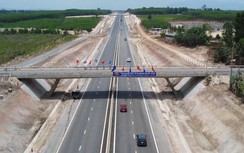 Một ngày thông xe, cao tốc Phan Thiết - Dầu Giây đón gần 9.400 phương tiện