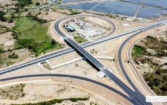 Video: Hối hả cán đích cao tốc Nha Trang - Cam Lâm vượt tiến độ 3 tháng