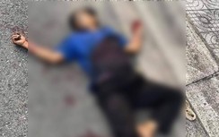 2 bảo vệ cùng công ty đuổi đánh nhau, 1 người bị đâm tử vong