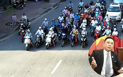 Dừng xe chờ đèn đỏ dưới bóng mát, coi chừng bị phạt