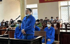 Không làm quen được, chi 20 tỷ để điều Giám đốc Đinh Văn Nơi đi nơi khác