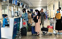 Giá vé máy bay dịp lễ có bất thường?