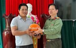 Nam thanh niên cứu gia đình 4 người đuối nước khi tắm suối ở Quảng Nam