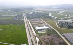 Ít tiền cũng dành dụm mở đường miền Tây xứ Nghệ