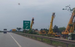 Tháo dỡ bãi đỗ, sửa xe chiếm dụng hành lang sau phản ánh của Báo Giao thông