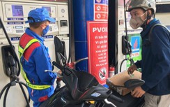 Giá xăng dầu hôm nay 16/5: Bớt âm u khi nhu cầu Mỹ khởi sắc