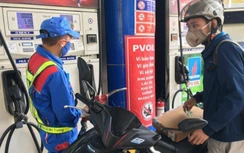 Giá xăng dầu hôm nay 20/5: Lội ngược dòng sau khi giảm 3 phiên liên tiếp