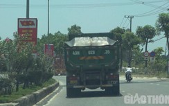 Xe có ngọn lộng hành trên QL14B qua Đà Nẵng