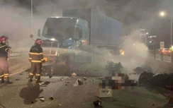 2 người tử vong sau cú va chạm với xe container trên cầu vượt Lạch Tray