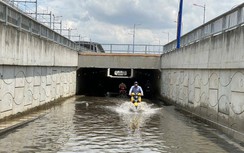 Hầm chui 75 tỷ ở cửa ngõ TP.HCM vừa mới khai thác đã ngập sâu trong nước