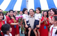 Thủ tướng: Truyền cảm hứng để trẻ em có hoàn cảnh đặc biệt tự tin vươn lên