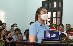 Xé biên bản, đòi hôn CSGT tới chết, người phụ nữ lĩnh 20 tháng tù