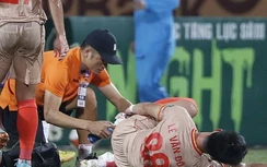 Đang chơi thăng hoa ở V-League, trò cưng HLV Troussier nhận cú sốc lớn