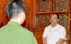 Đại gia Thủy "gỗ" câu kết với chủ tịch thị trấn thâu tóm đấu giá thế nào?
