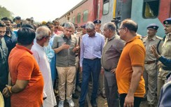 Đã xác minh nguyên nhân dẫn tới tai nạn đường sắt thảm khốc tại Ấn Độ