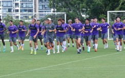 Gọi dàn sao trăm tỷ, đối thủ quyết phá hỏng ngày ra mắt của HLV Troussier