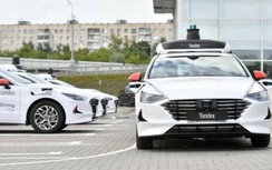 Video xe tự lái thử nghiệm trên đường phố Thủ đô Moscow, Nga