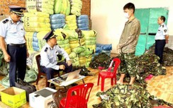 Đắk Lắk: Thu giữ hàng nghìn bộ quần áo rằn ri không rõ nguồn gốc