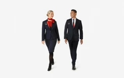 Hãng bay hàng đầu Australia cho phép tiếp viên nam trang điểm