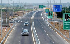 Ăn sáng Phan Thiết, trưa tắm biển Ninh Chữ, tối về TP.HCM