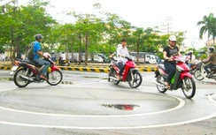 Sửa quy định đào tạo, sát hạch lái xe cho người không biết chữ