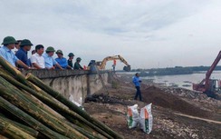 Thái Bình đã khắc phục cơ bản sự cố sạt lở đê biển số 6
