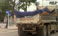 Khánh Hòa xử phạt gần 1 tỷ đồng lỗi vi phạm tải trọng, để vật liệu rơi vãi