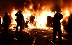 Vụ cảnh sát bắn chết thiếu niên vi phạm giao thông "thổi bùng" tức giận