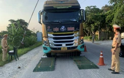 Doanh nghiệp chở quá tải chìa hợp đồng bán xe cho tài xế để né phạt nặng?