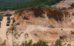 Chưa được cấp phép, doanh nghiệp đã “cạo trọc” núi lấy đất san lấp