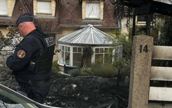 Thủ tướng Pháp sốc vì vụ người biểu tình lao xe, tấn công nhà Thị trưởng