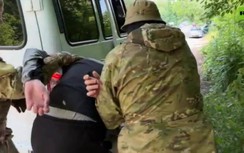 An ninh Nga tung video đột kích bắt kẻ âm mưu ám sát lãnh đạo Crimea