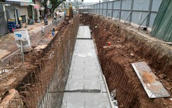 Hà Nội yêu cầu xử lý trách nhiệm việc chậm tiến độ hạ đê Âu Cơ