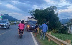Va chạm với xe tải trên đường Hồ Chí Minh, cụ ông 69 tuổi tử vong