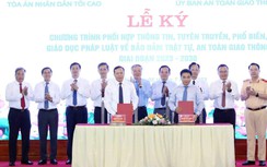 Ký kết phối hợp tuyên truyền ATGT thông qua các bản án