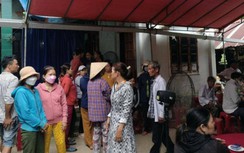 Nhói lòng lời xin lỗi của người cha nghèo trong đám tang 3 con đuối nước