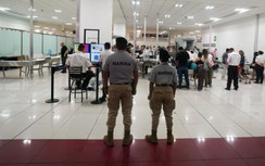 Mexico: Quân đội tiếp quản, điều hành sân bay, lập hãng hàng không riêng