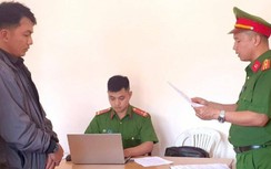 Một phó phòng tín dụng ngân hàng bị bắt giam vì lừa đảo